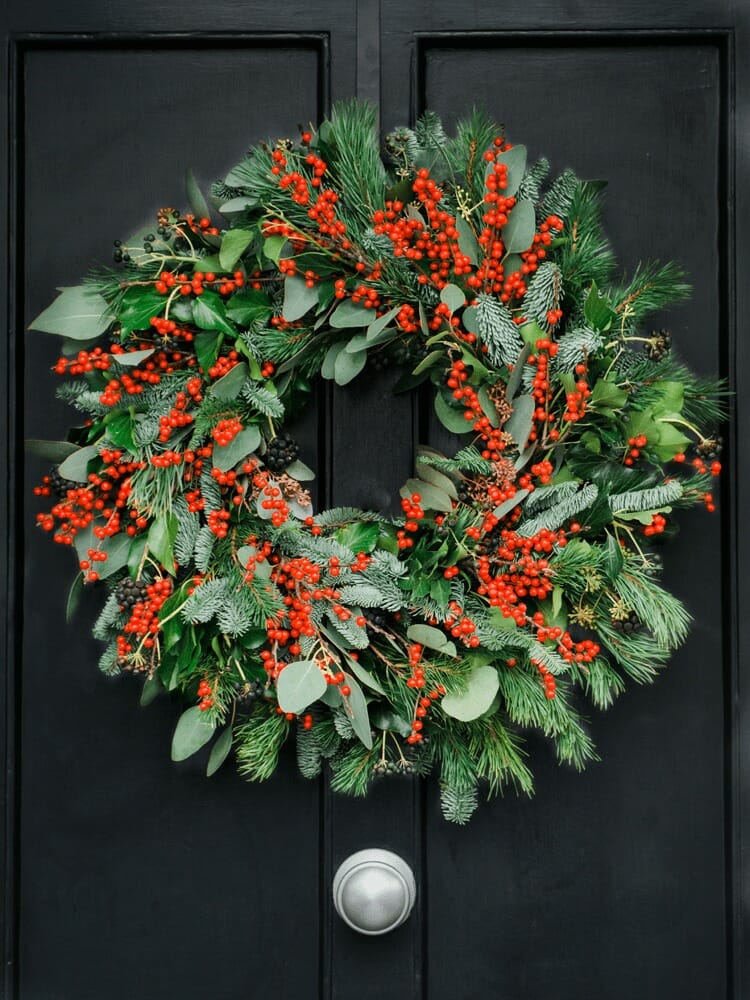 winter-berry-wreath-v3