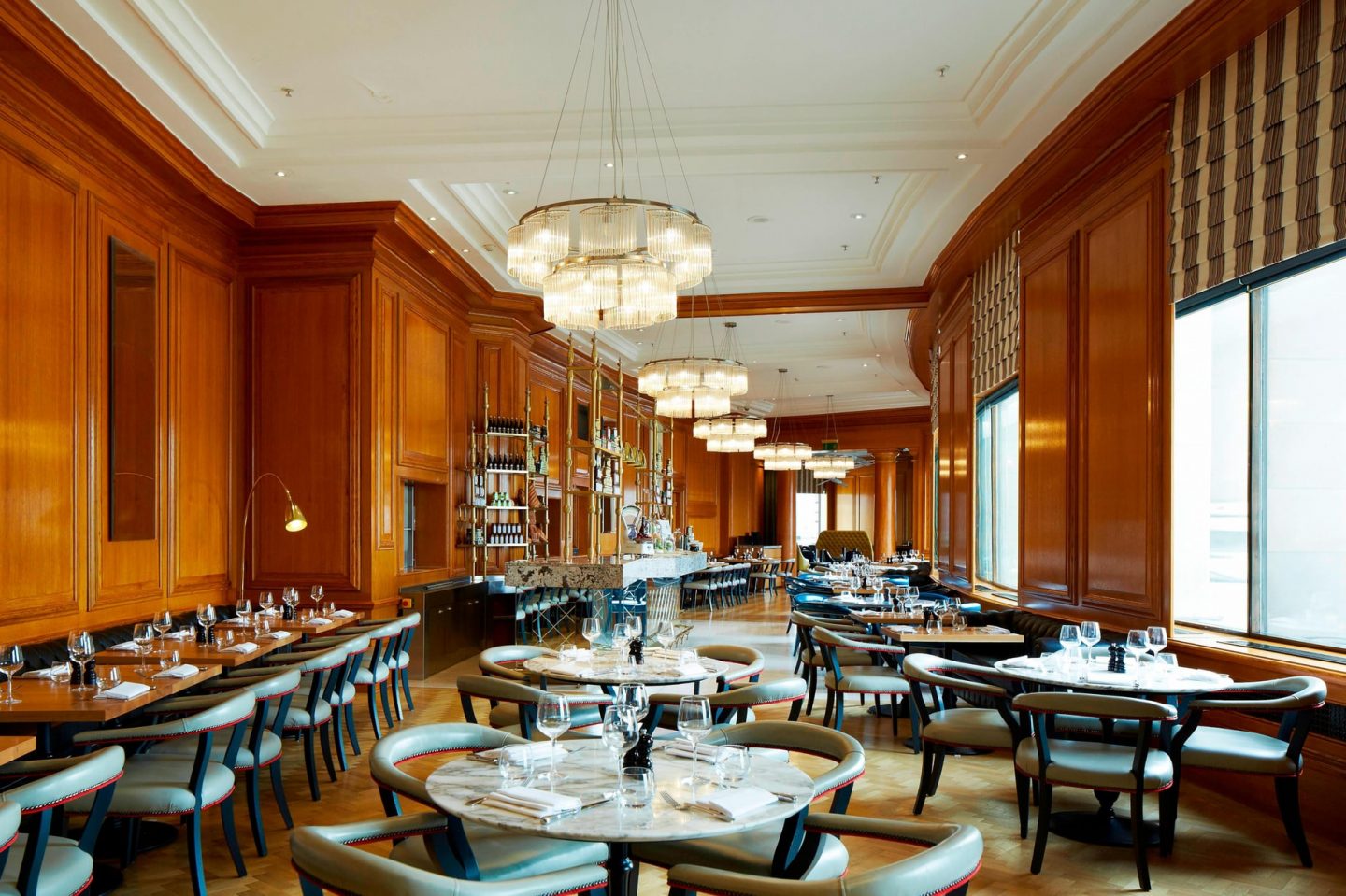 lonch-bar-0135-hor-clsc