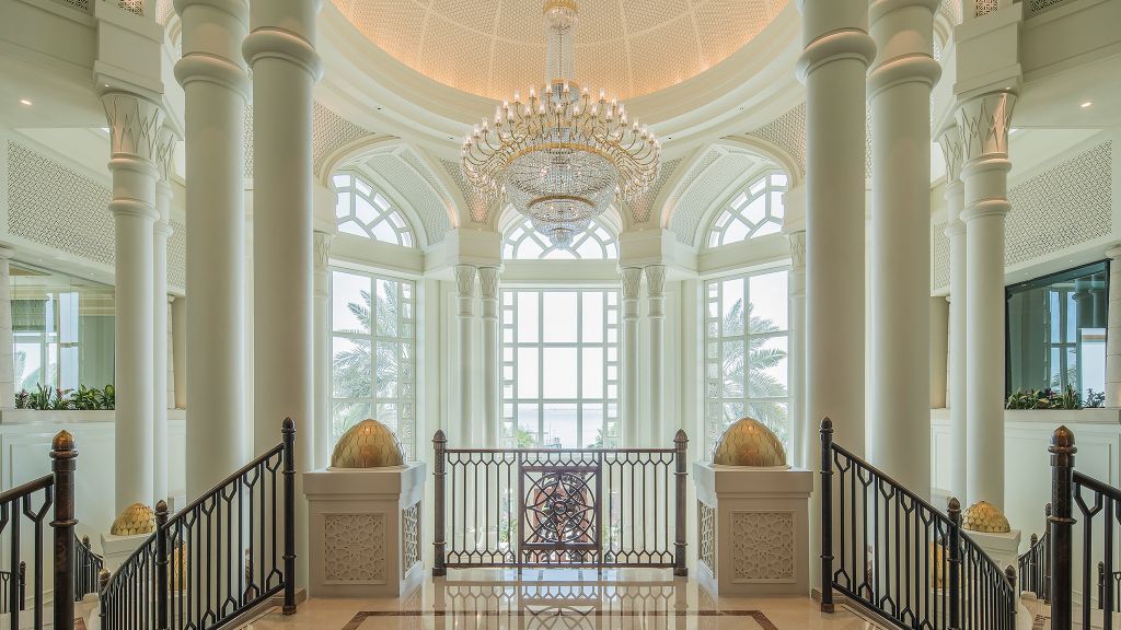 003490-01-Lobby-Four Seasons Hotel Doha